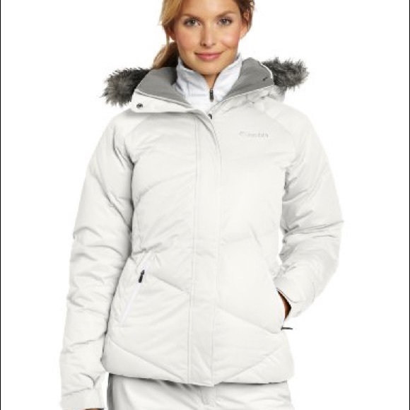 Columbia Jackets & Blazers - COLUMBIA Omni Shield Cream Parka w Faux Fur